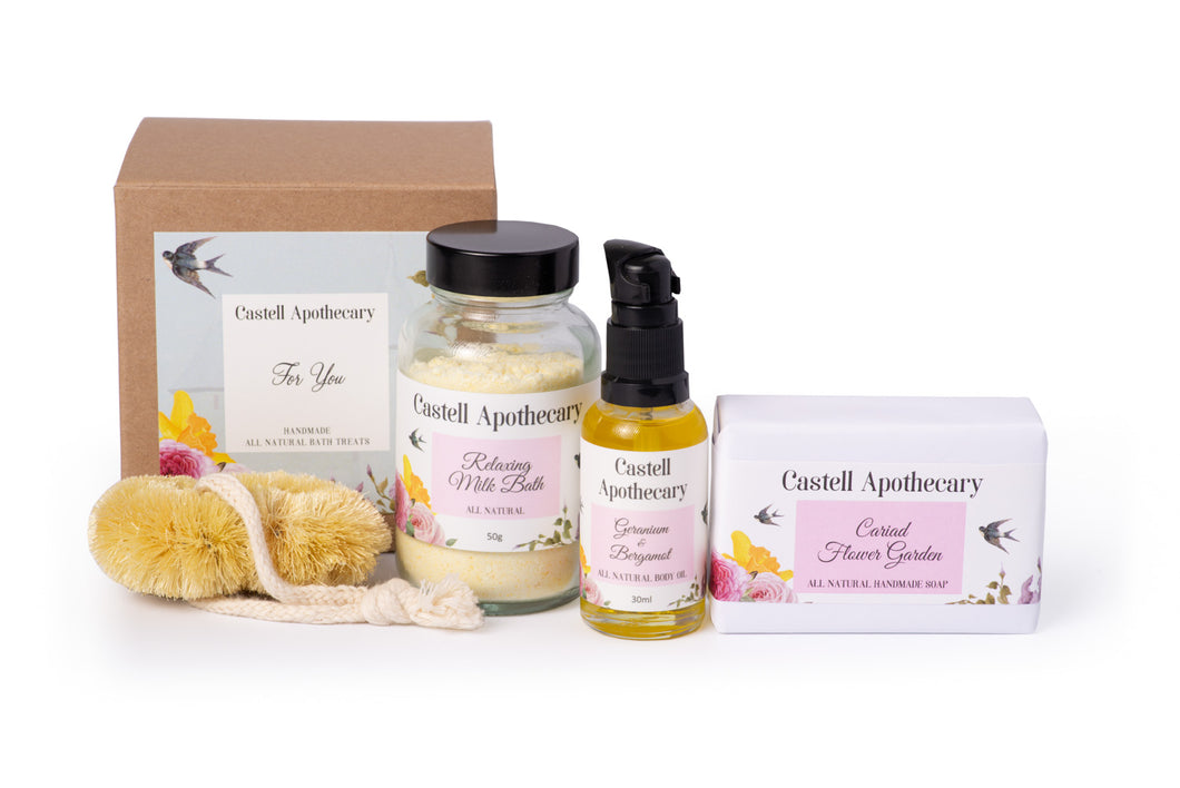 Castell Apothecary For You Natural Relaxing Bath Treat
